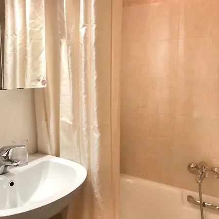 Seaview 2Nd Flr. Apt. Next To The Beach, Wifi,A/C,P/C Media. Anavyssos Exterior foto